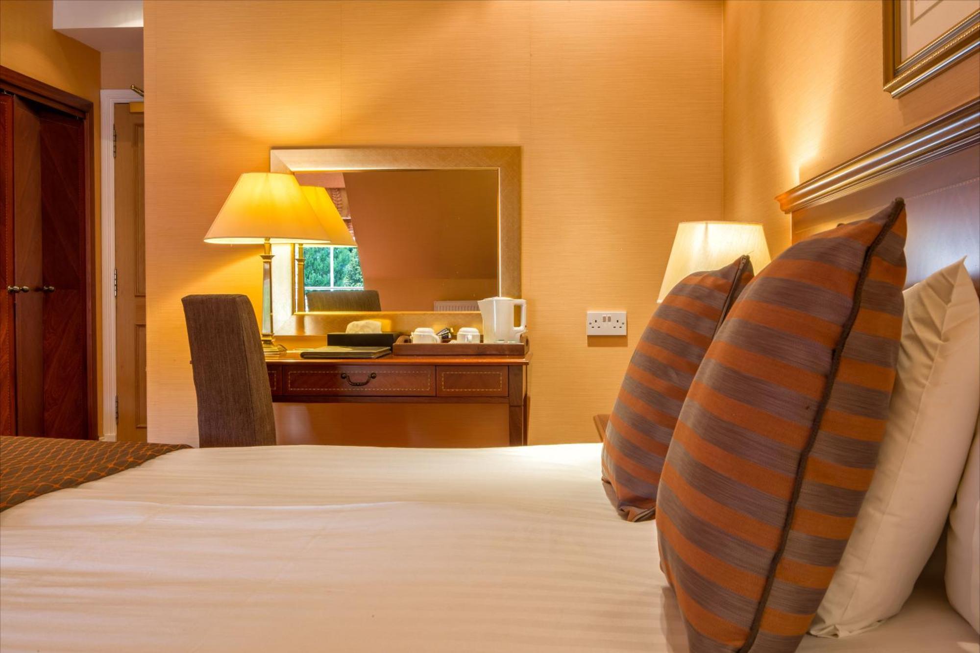 Executive Double or Twin Room Castle Courtyard or Garden Location