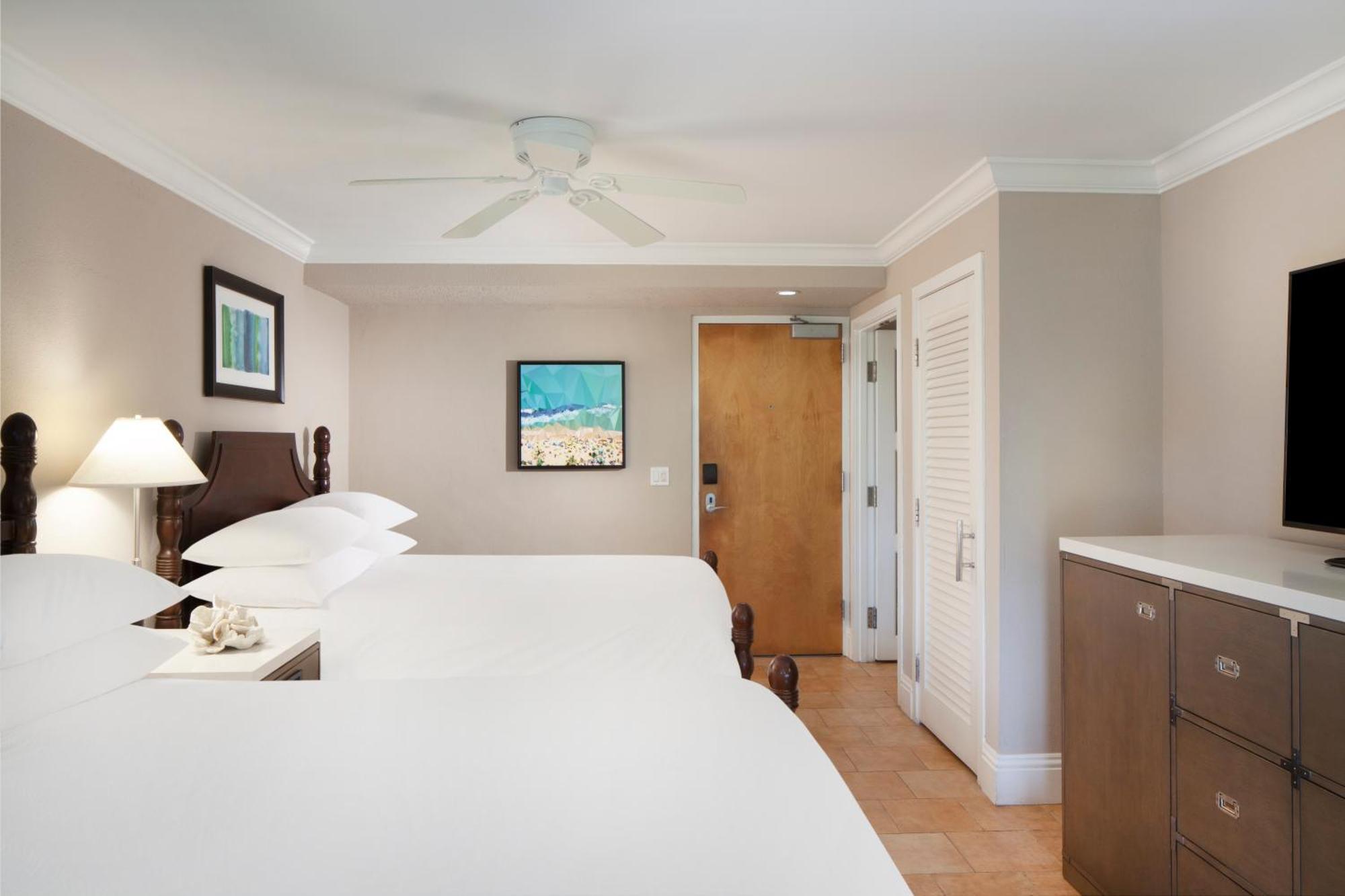 Standard Queen Room