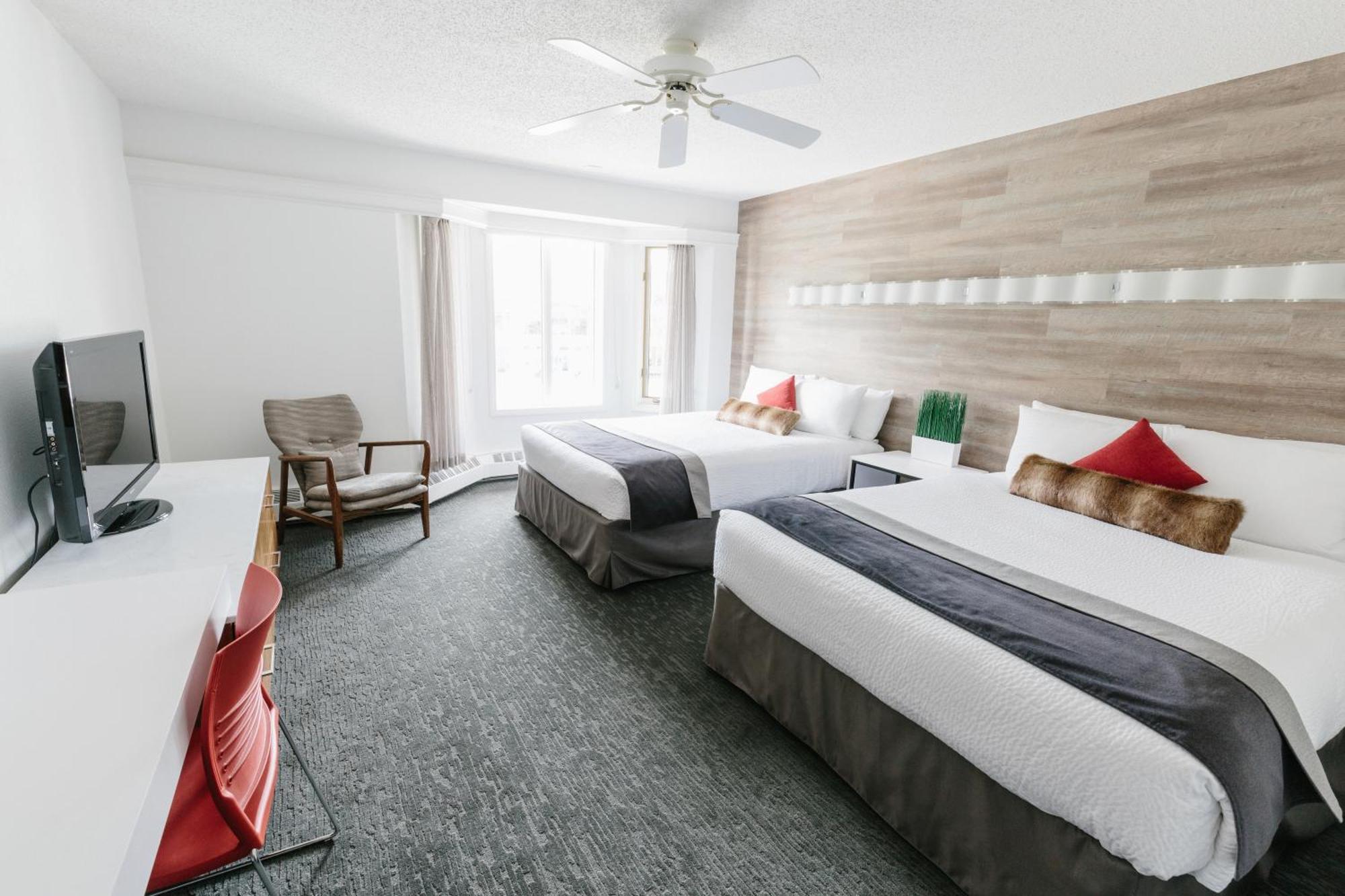 Standard Queen Room Two Queen Beds