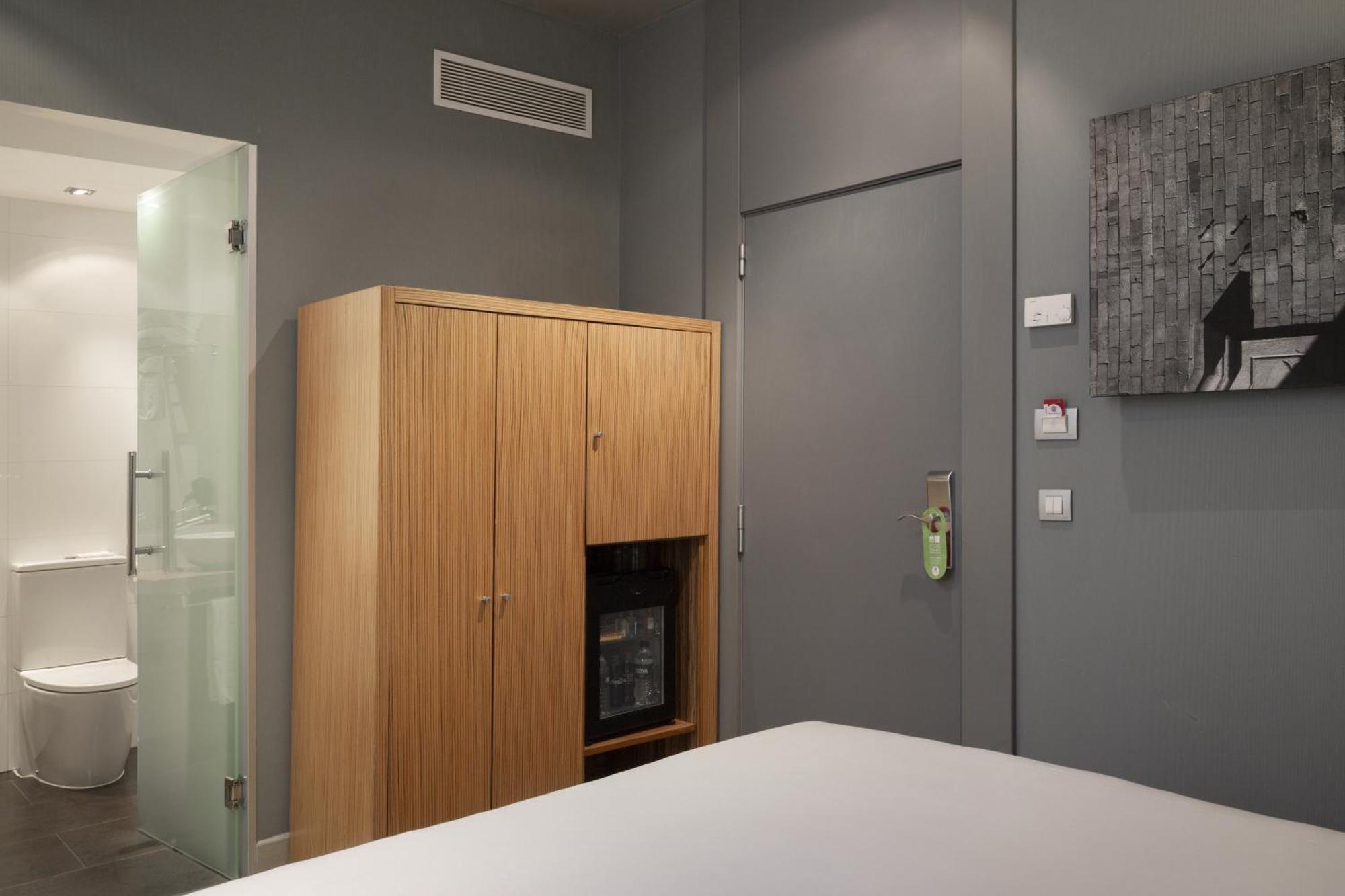 Small Double Room Interior View