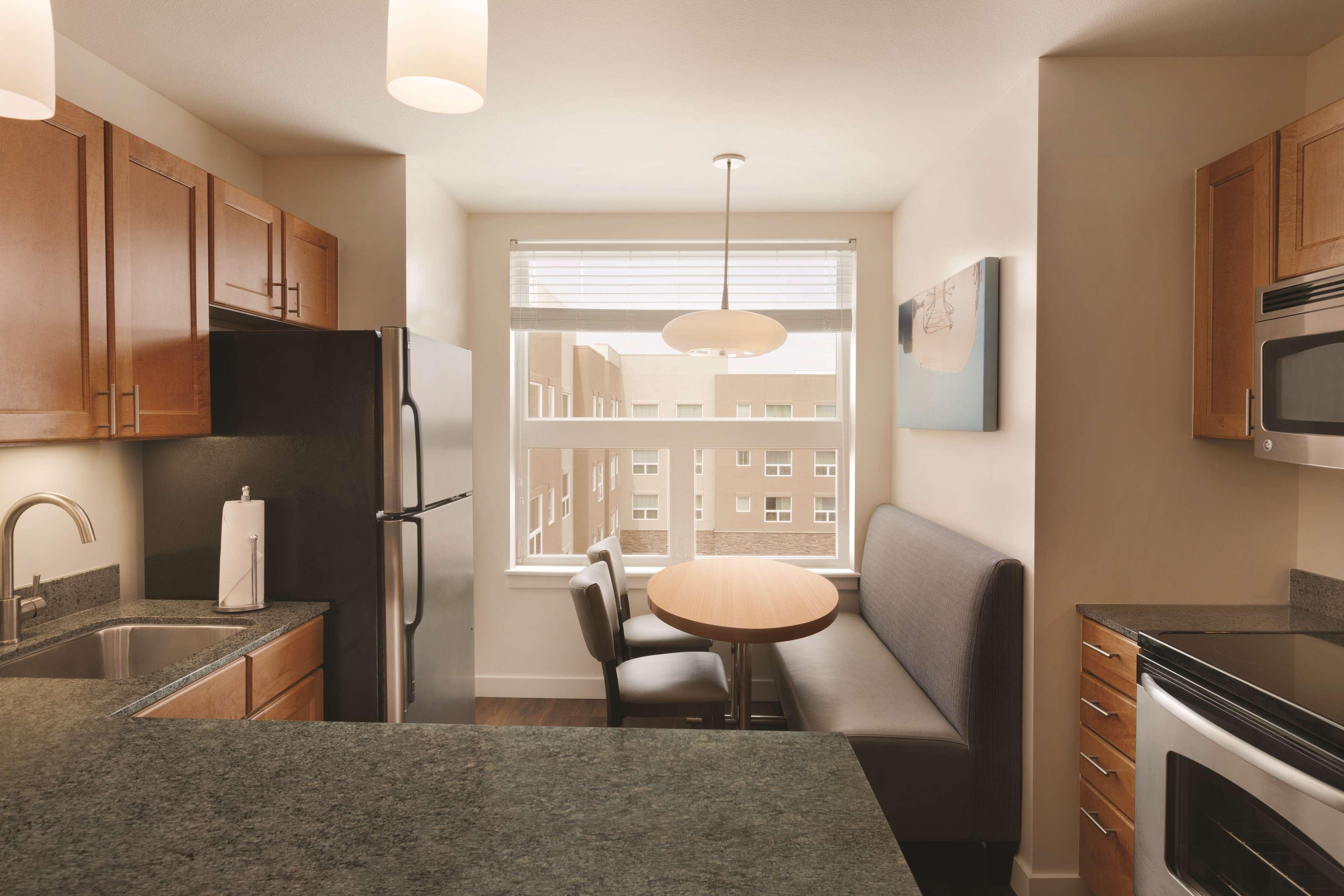 Two-Bedroom King Suite