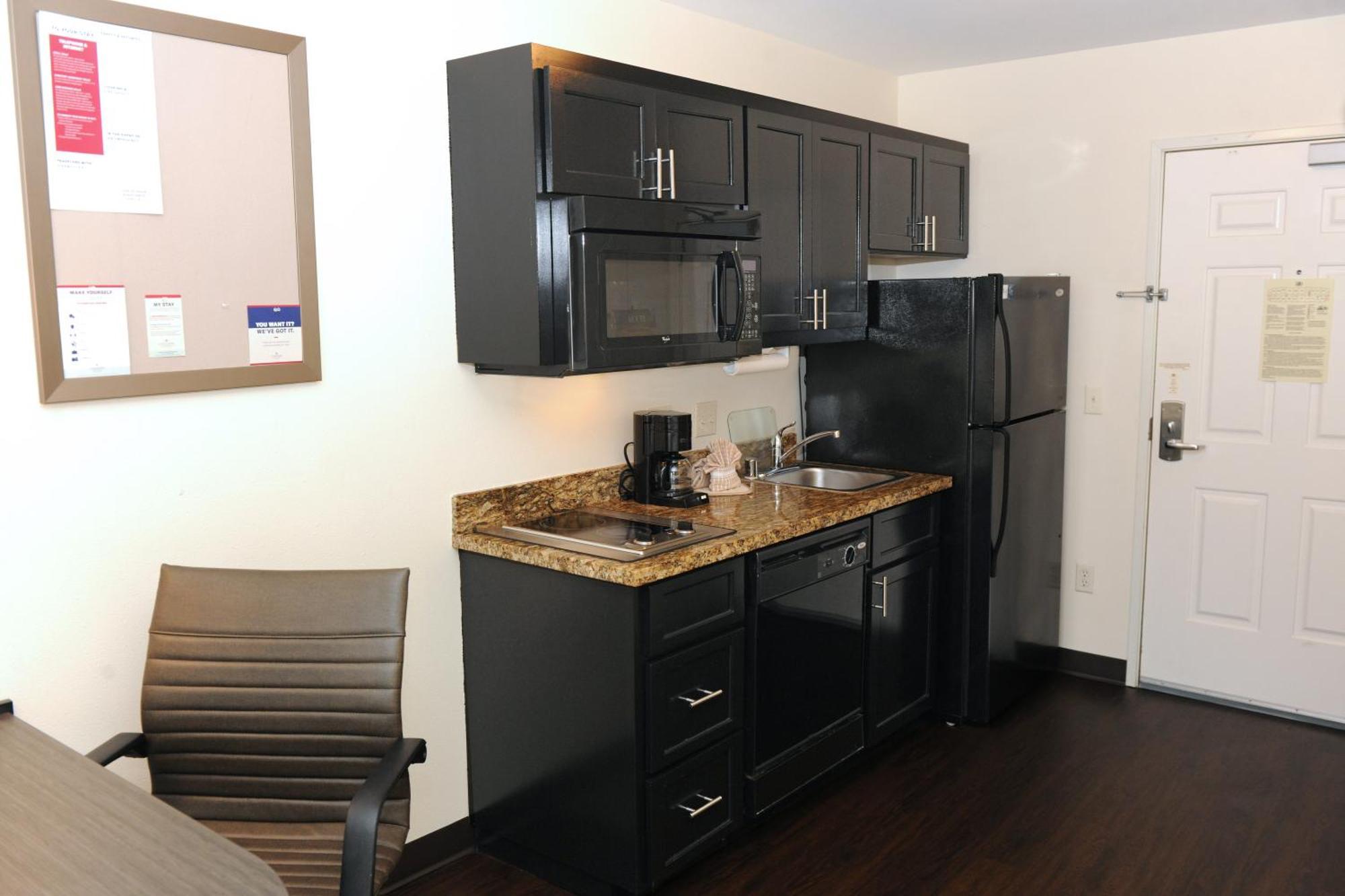Queen Studio Suite