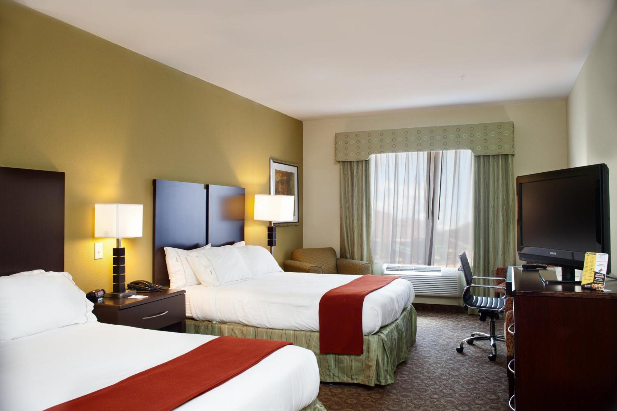 Standard Room with Two Queen Beds