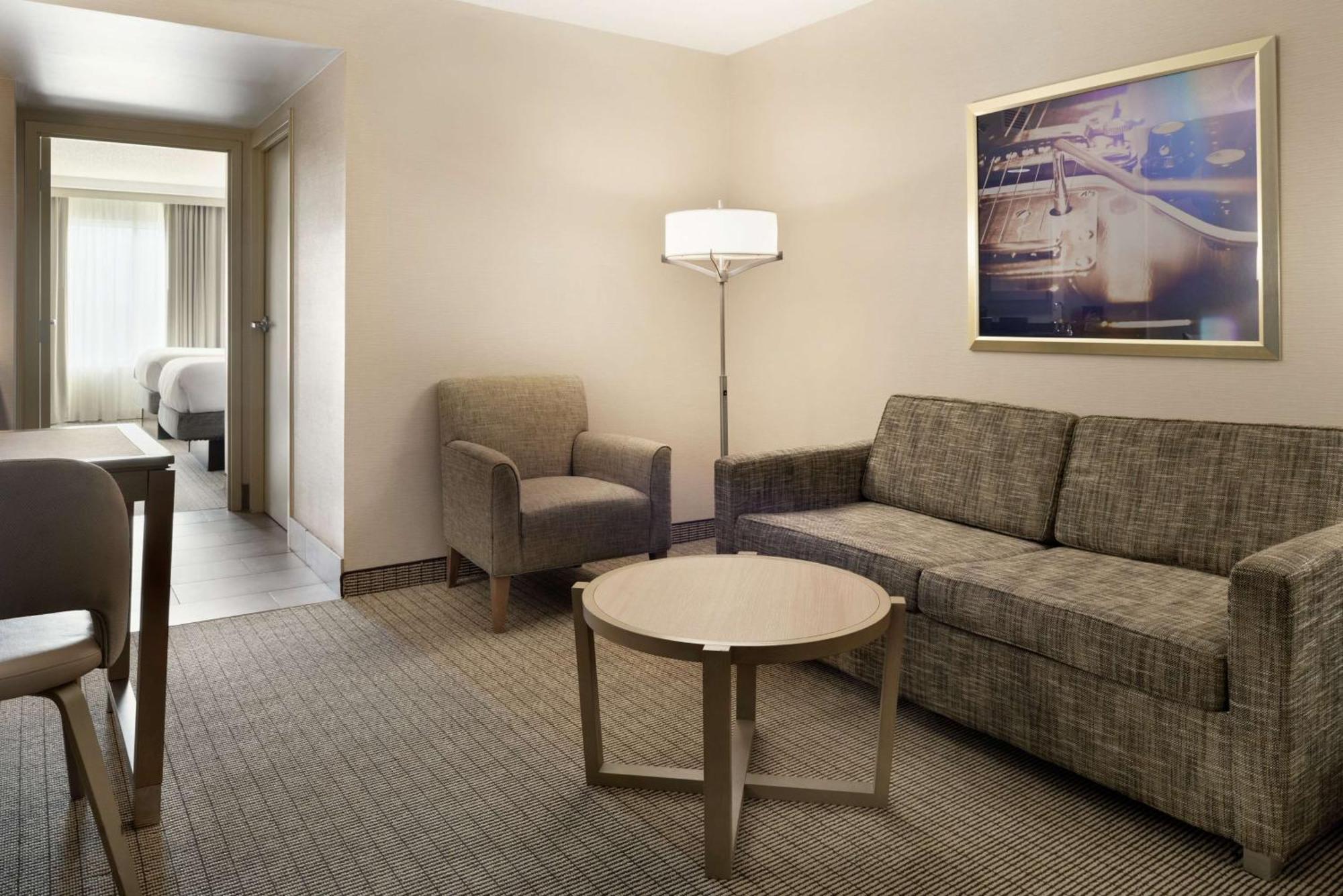Suite with Two Double Beds - Non-Smoking