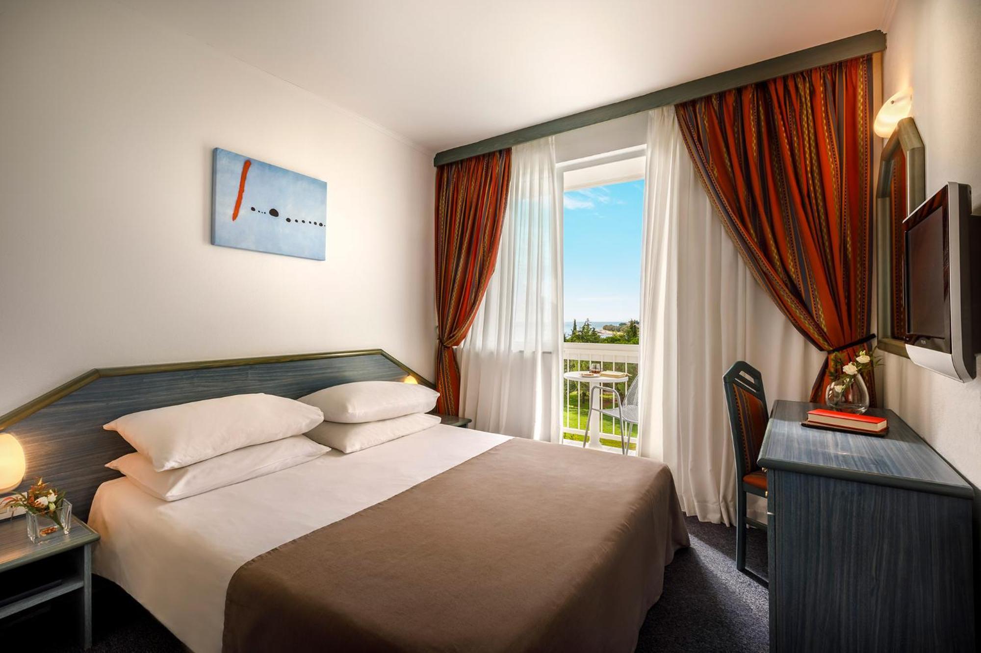 Double Room Seaside Balcony