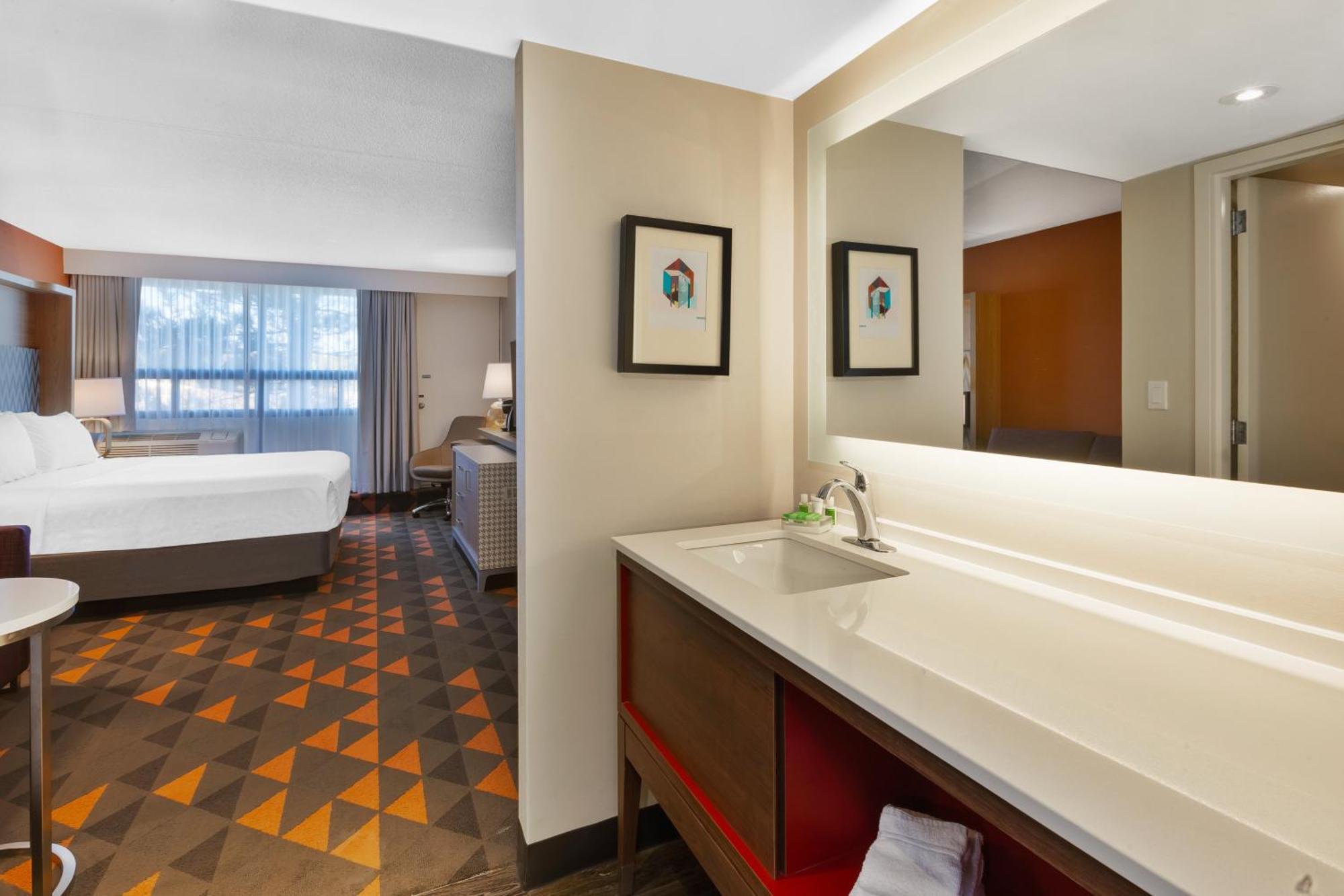 One-Bedroom Suite