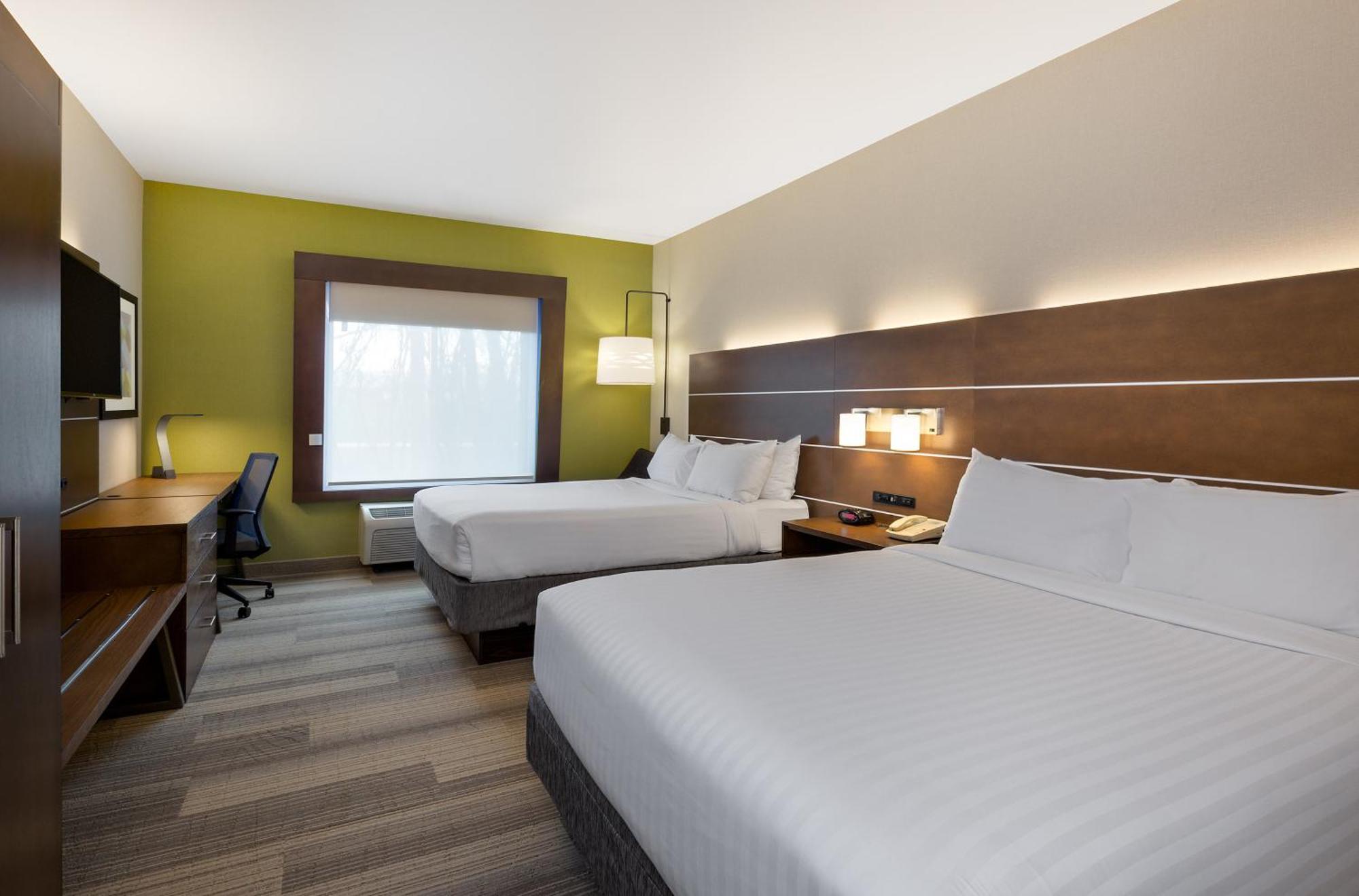 Standard Room Two Queen Beds