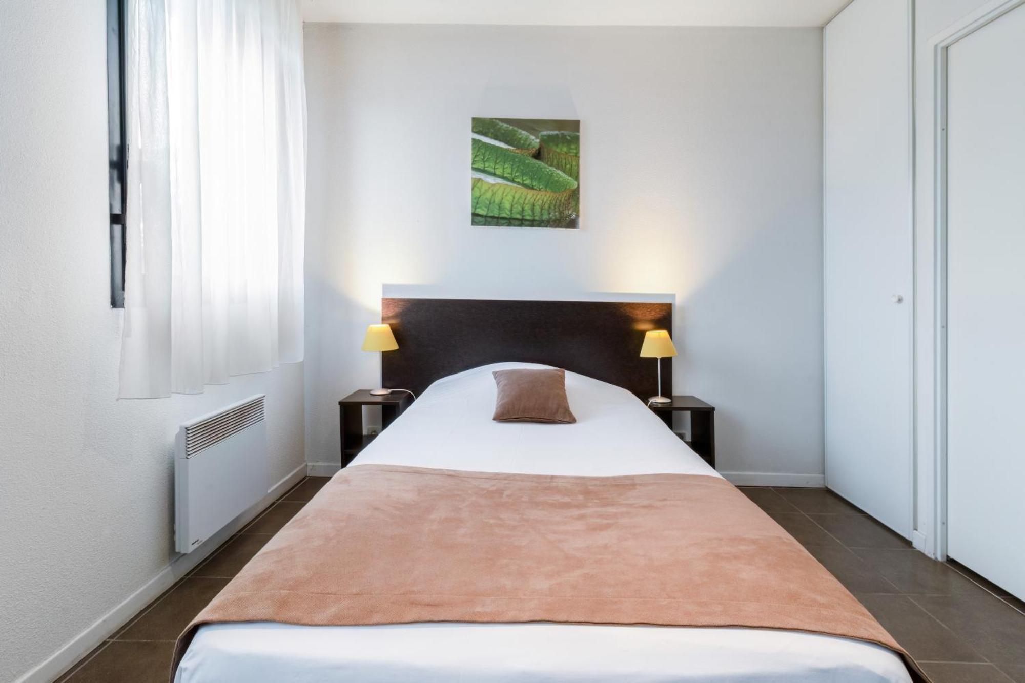 Studio Single Bed