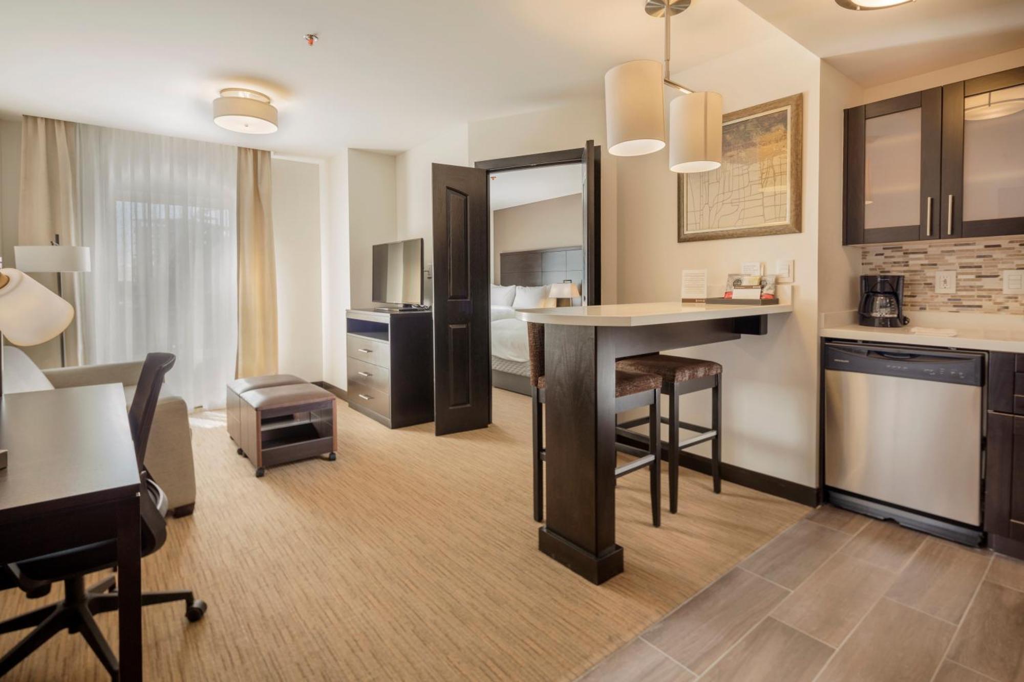 One-Bedroom Suite Two Queen Beds