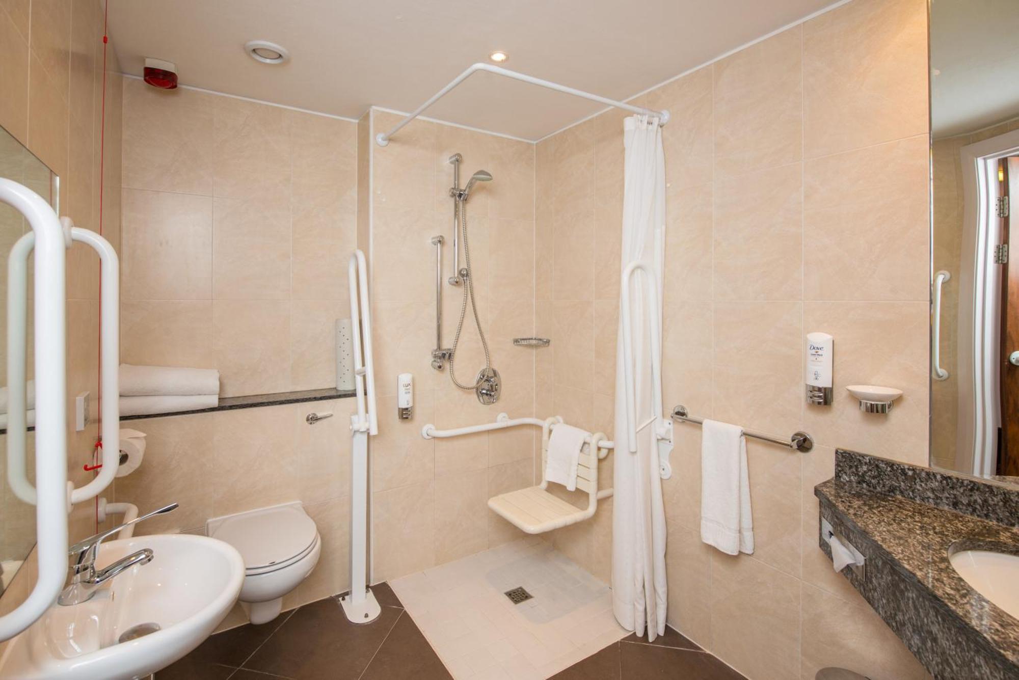 Standard King Room Accessible