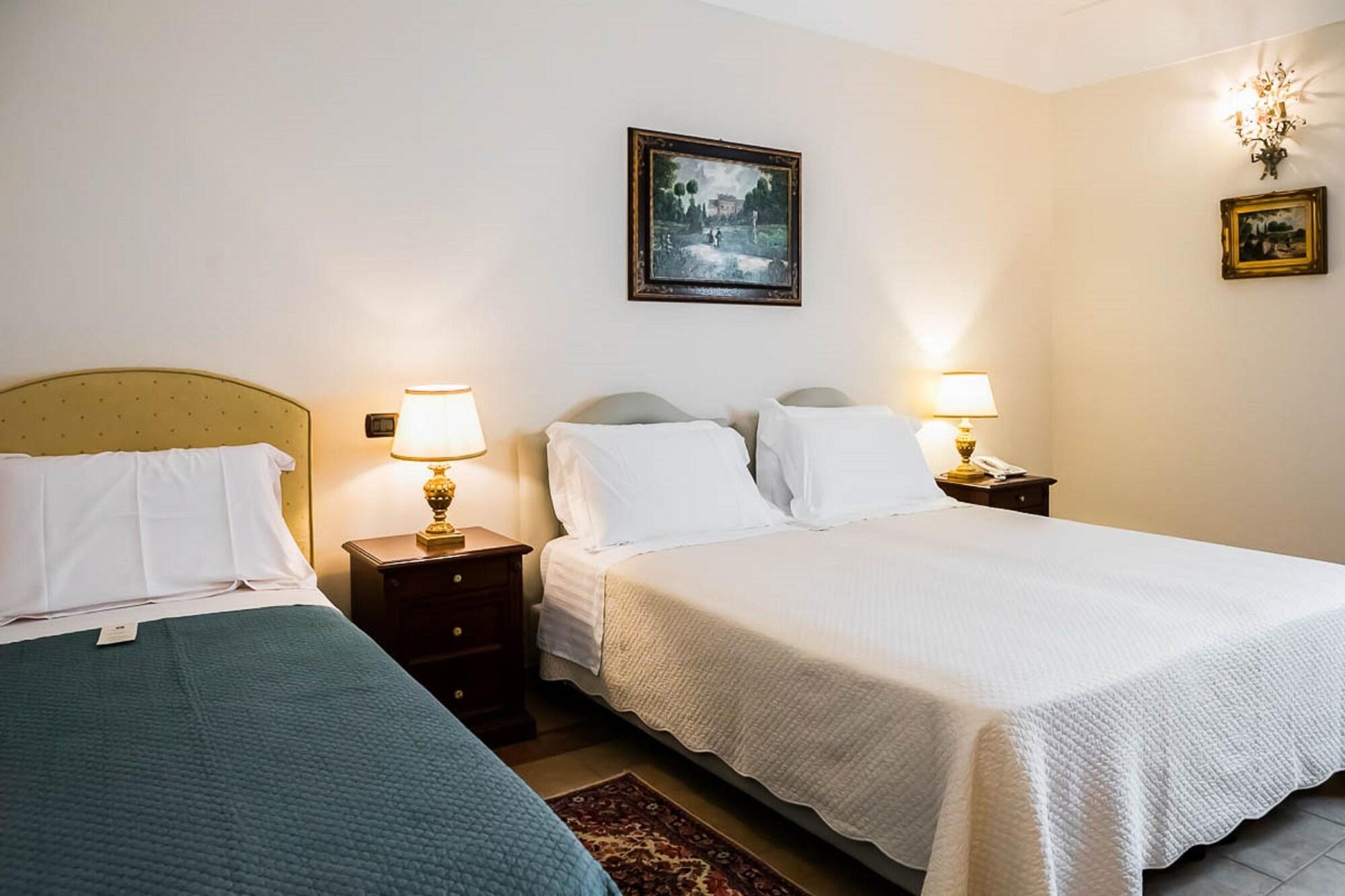 Classic Double Room