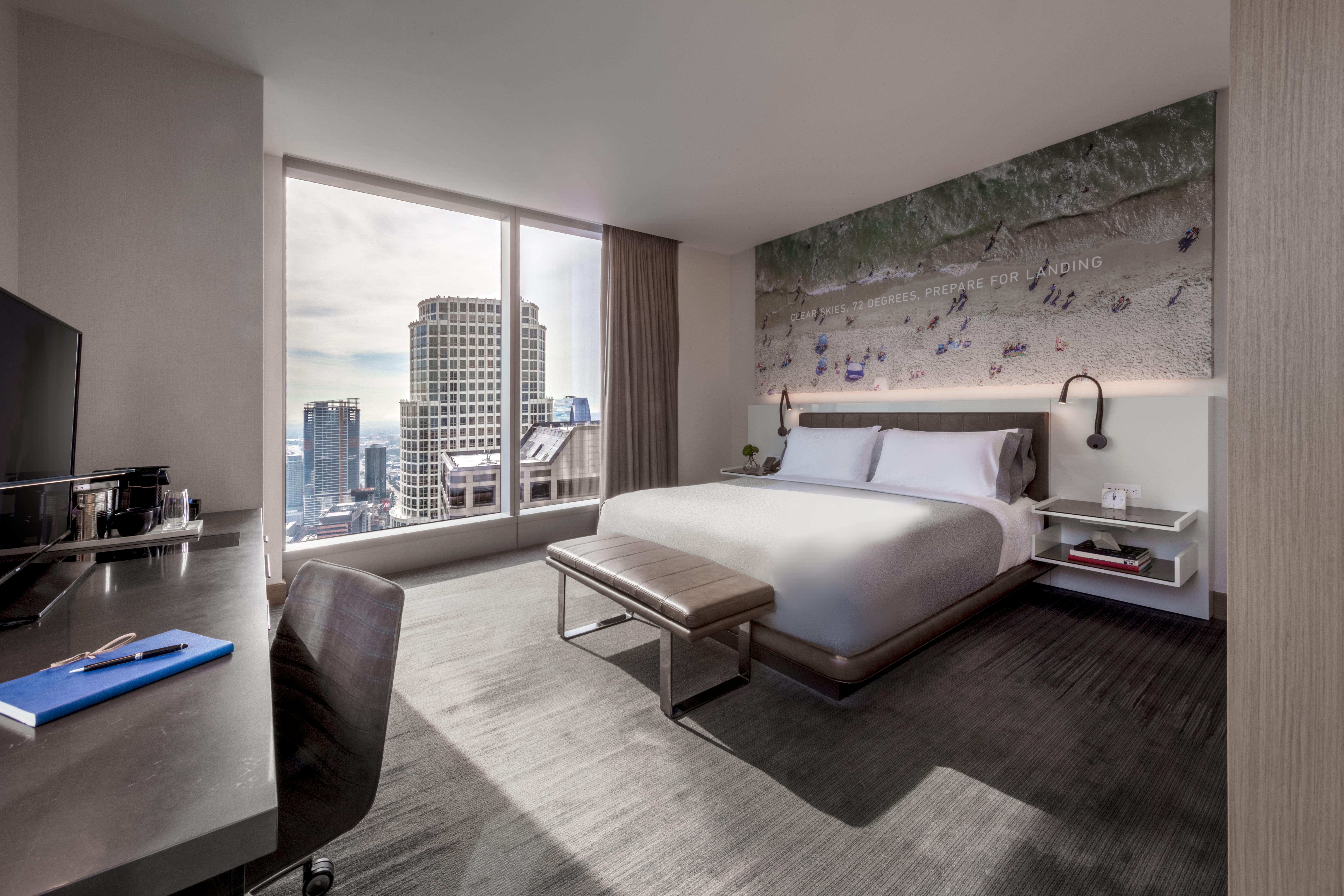 Junior King Suite City View