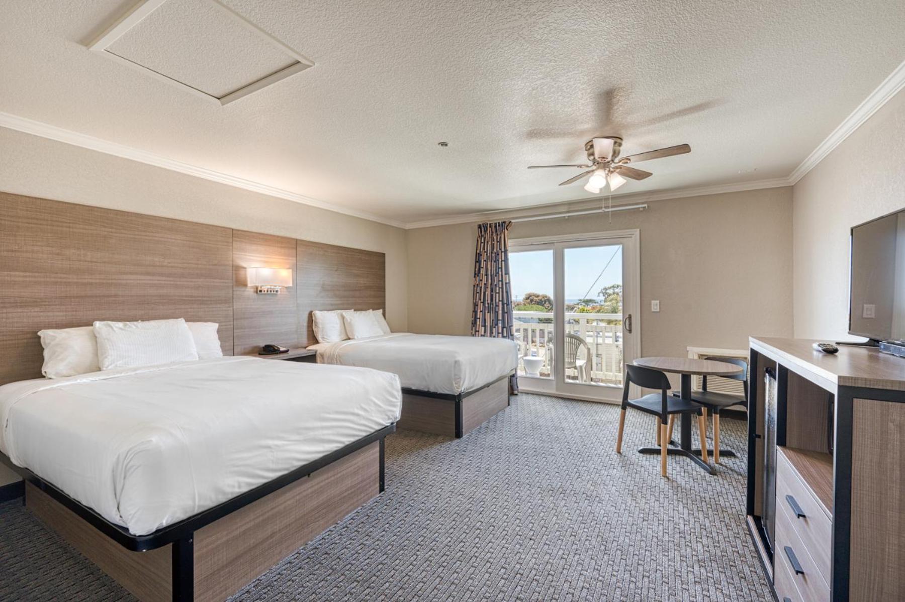 Deluxe Queen Room Two Queen Beds Ocean View Non-Smoking