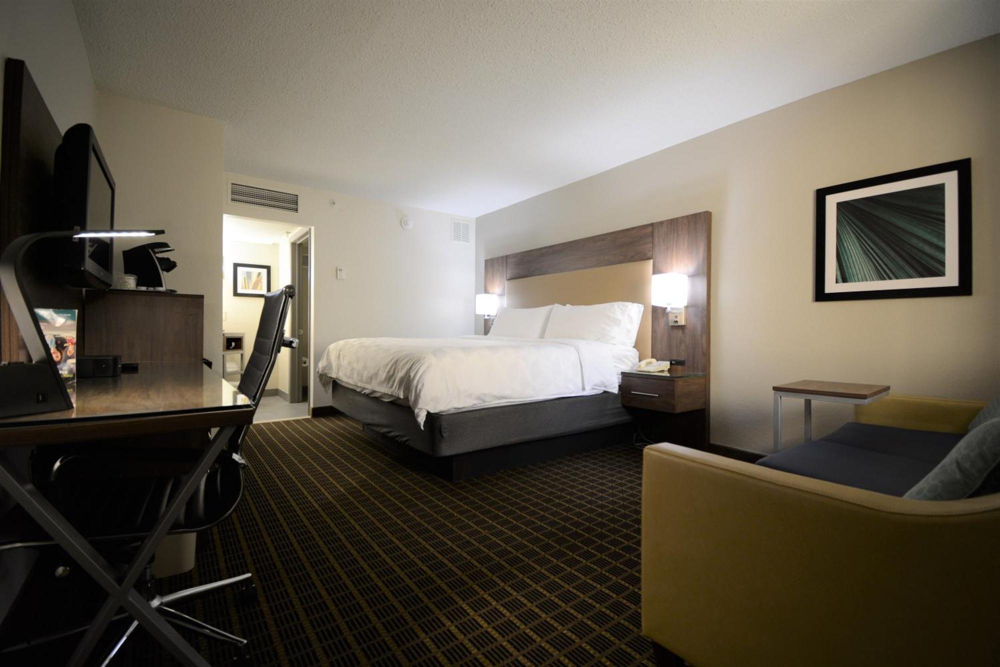 Premium King Room with Sofa Bed