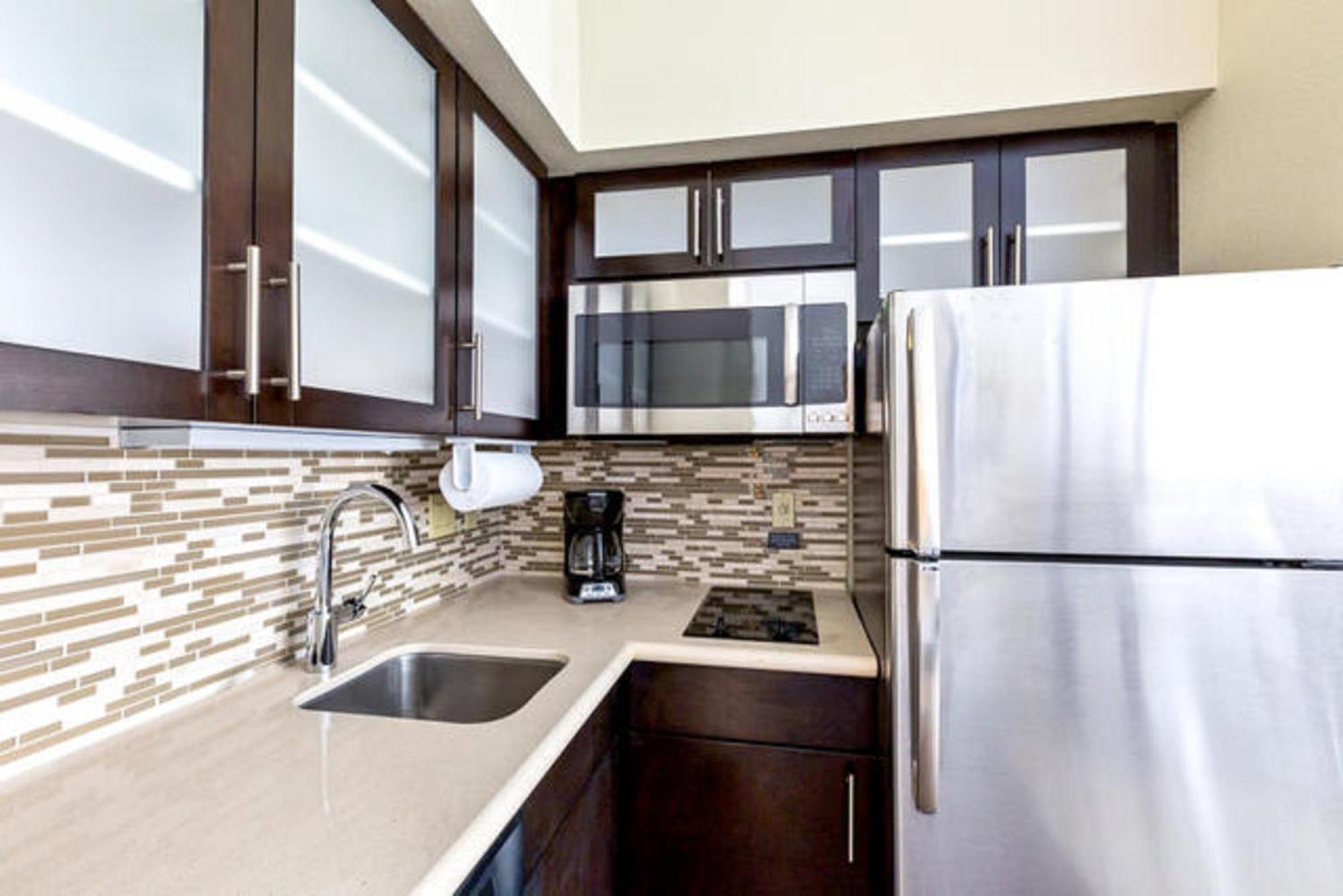 King Studio Suite
