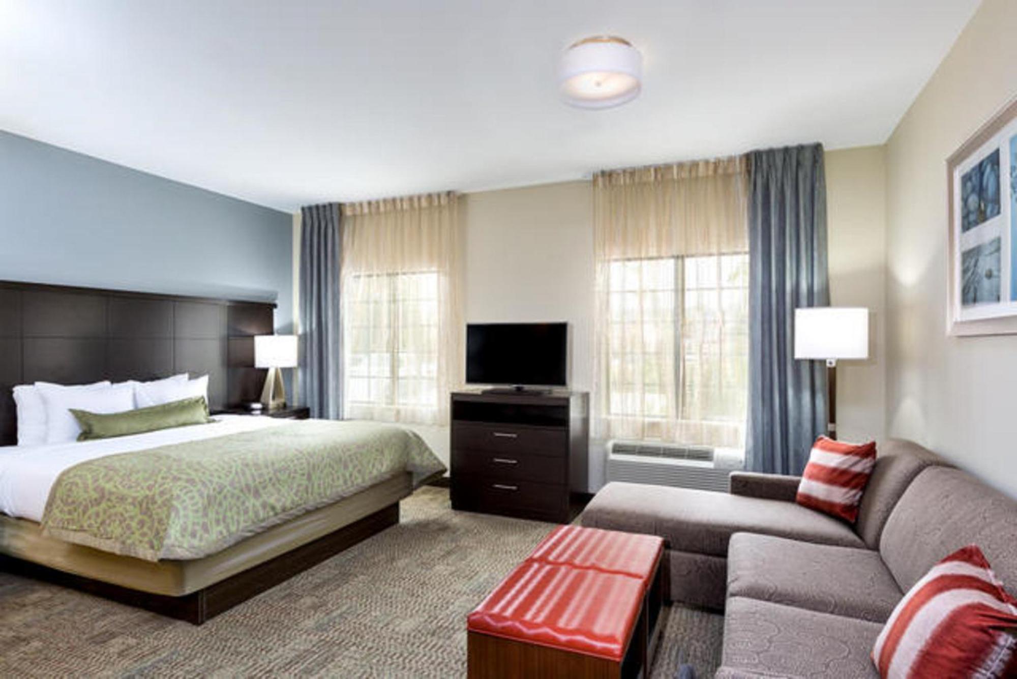 King Studio Suite