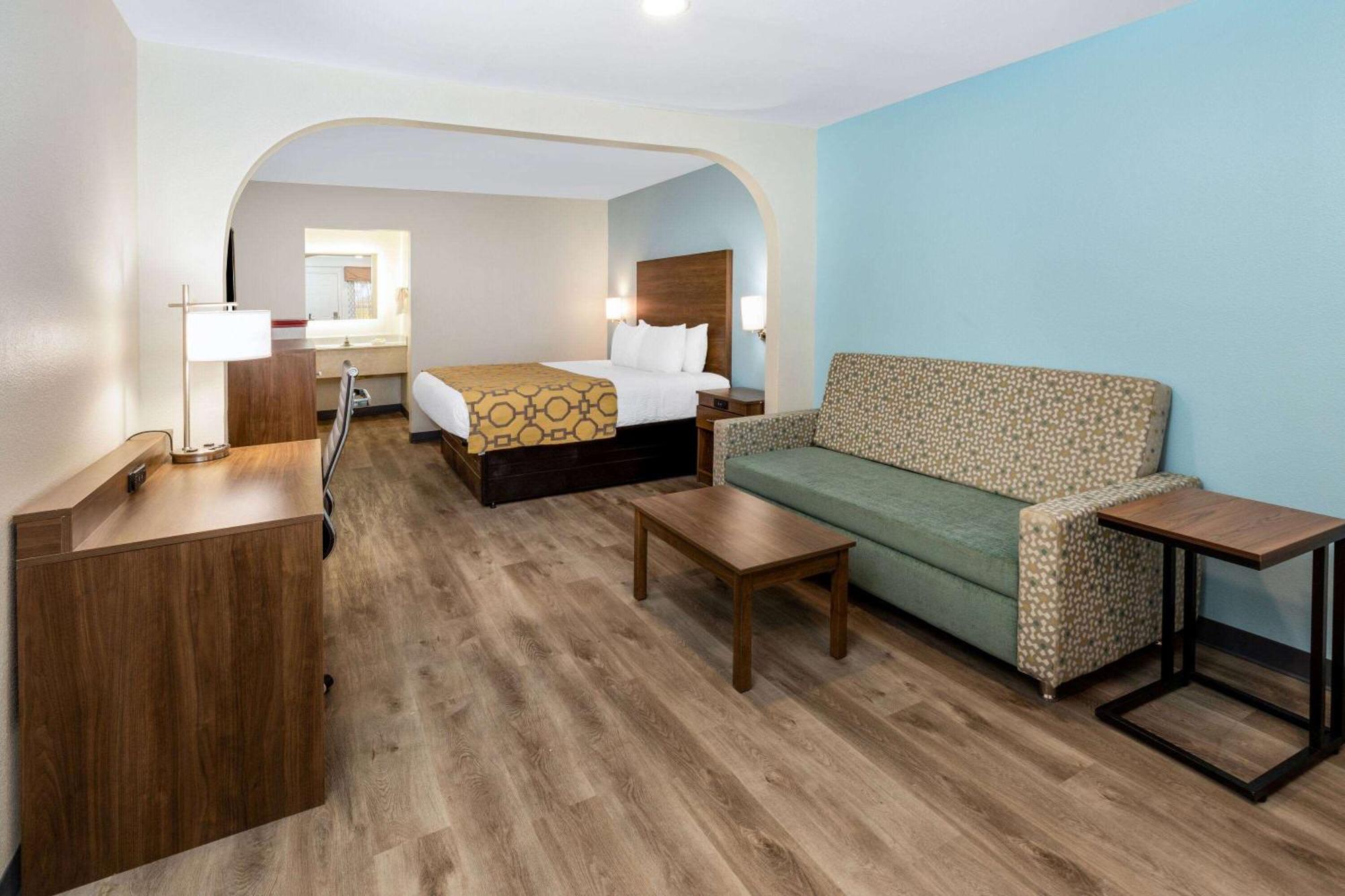 Superior King Room Non-Smoking