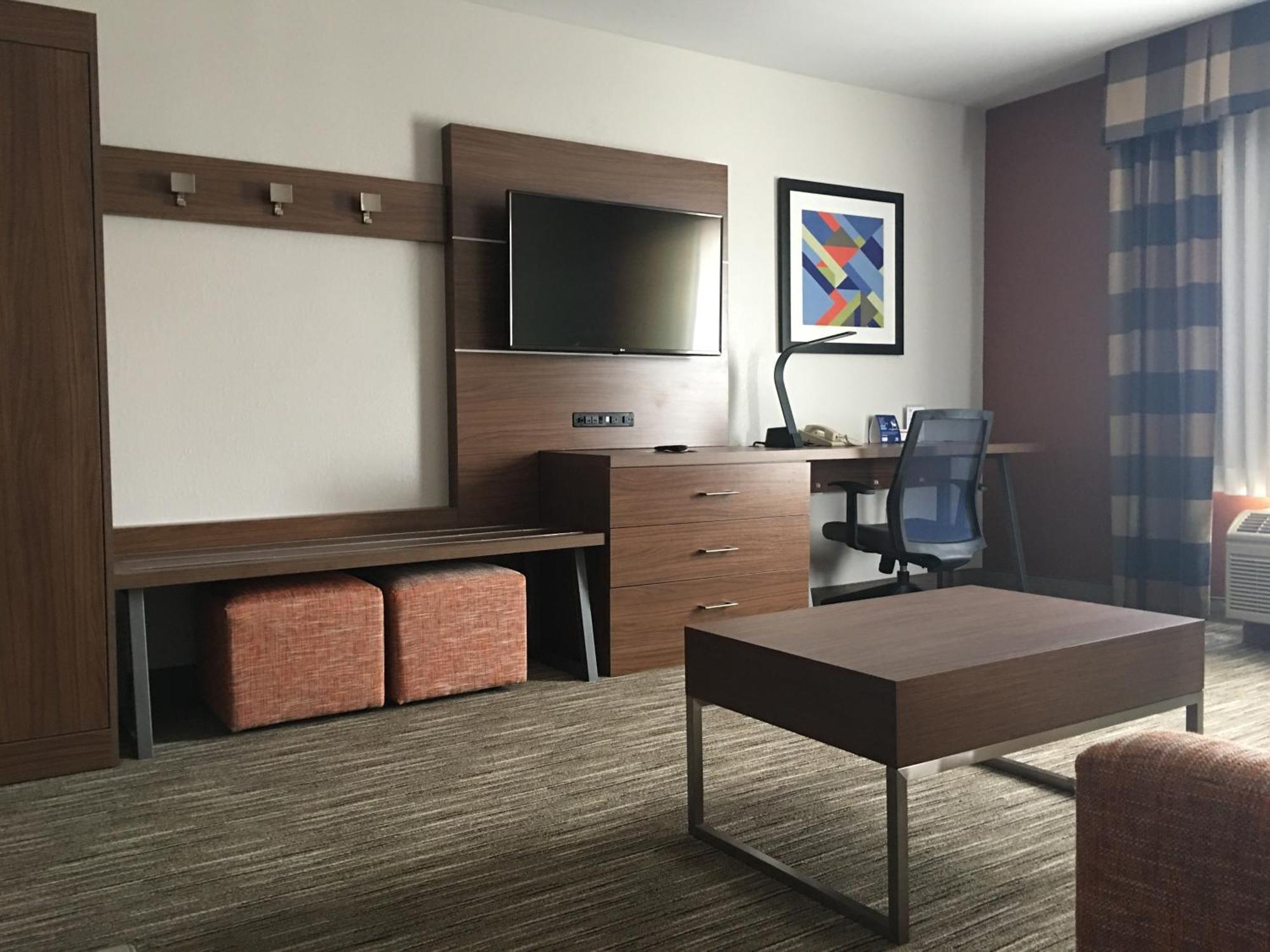 King Suite with Sofa Bed