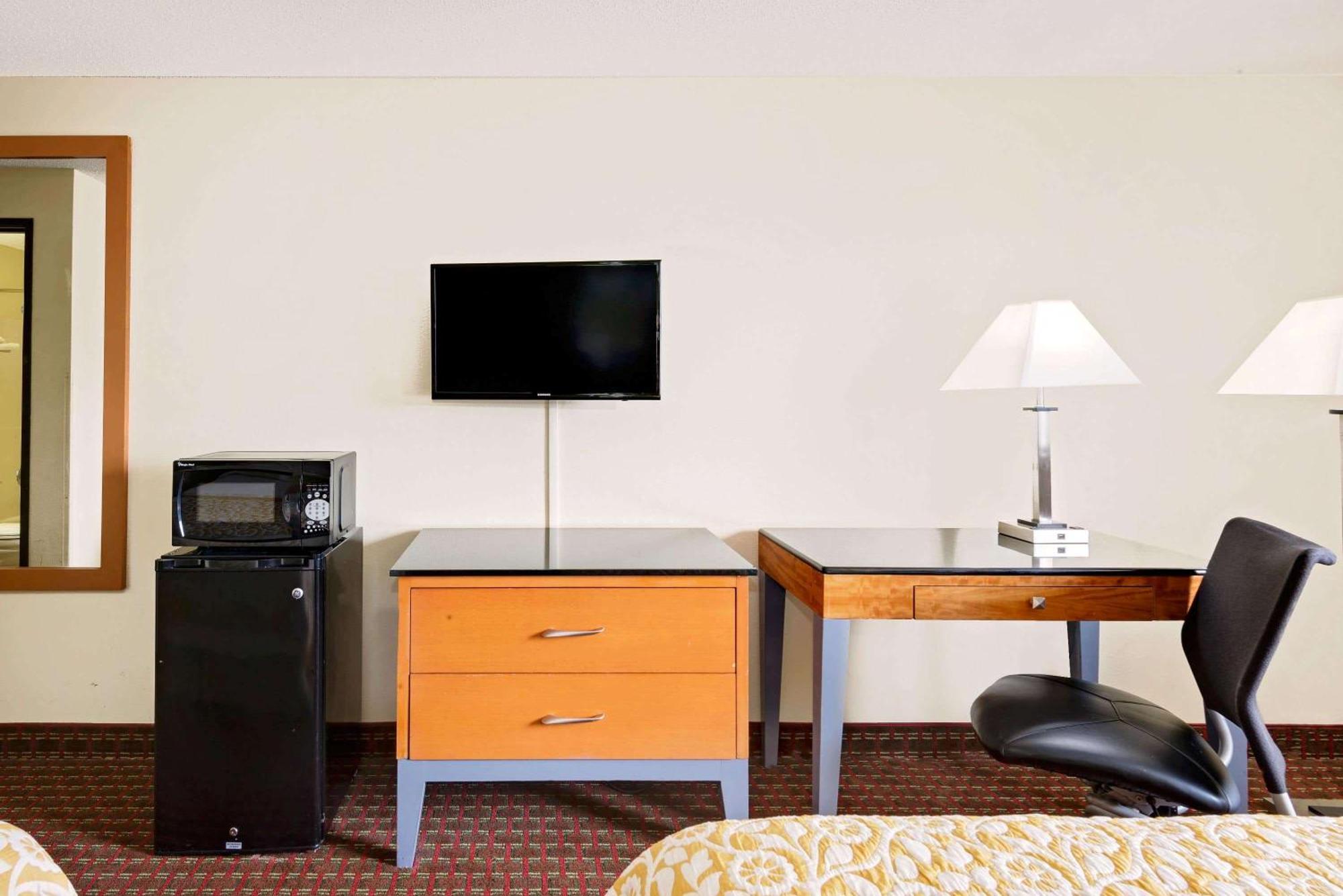 Double Room - Mobility Access/Non-Smoking