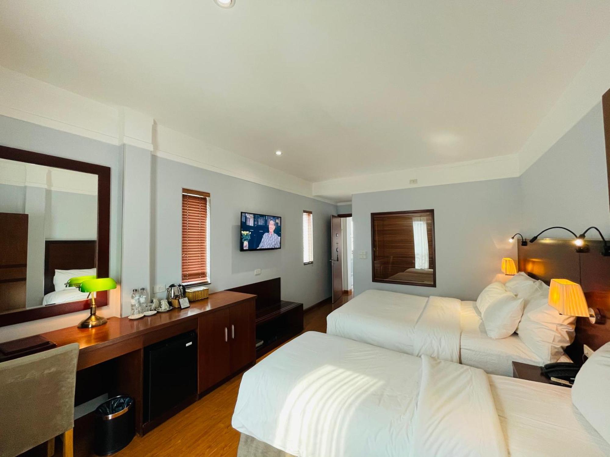 Premium Twin Room