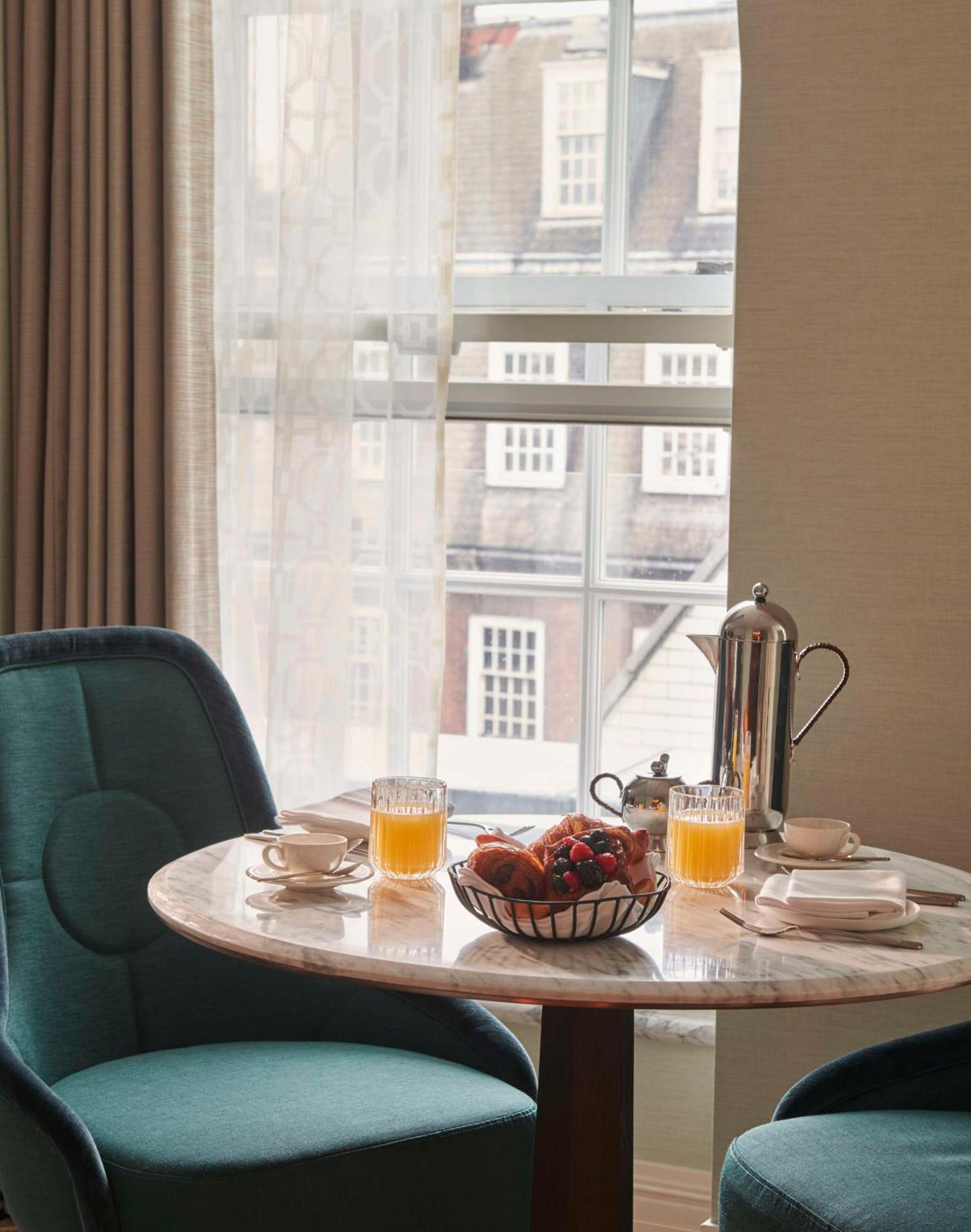 Premium King Room