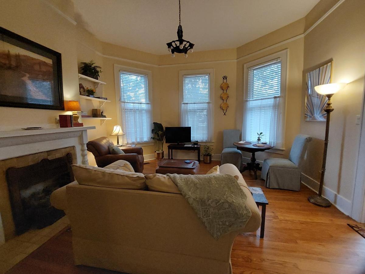 Deluxe Bungalow