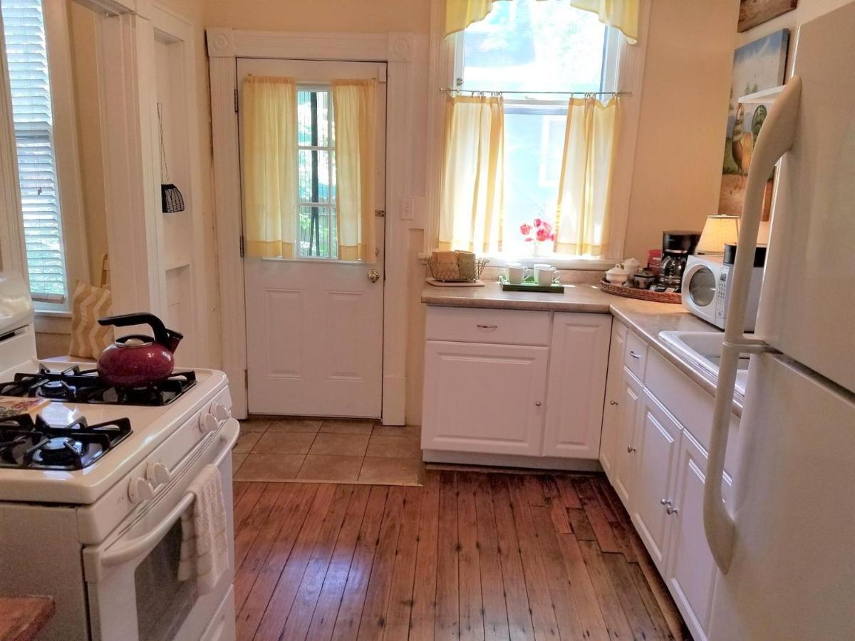 One-Bedroom Cottage
