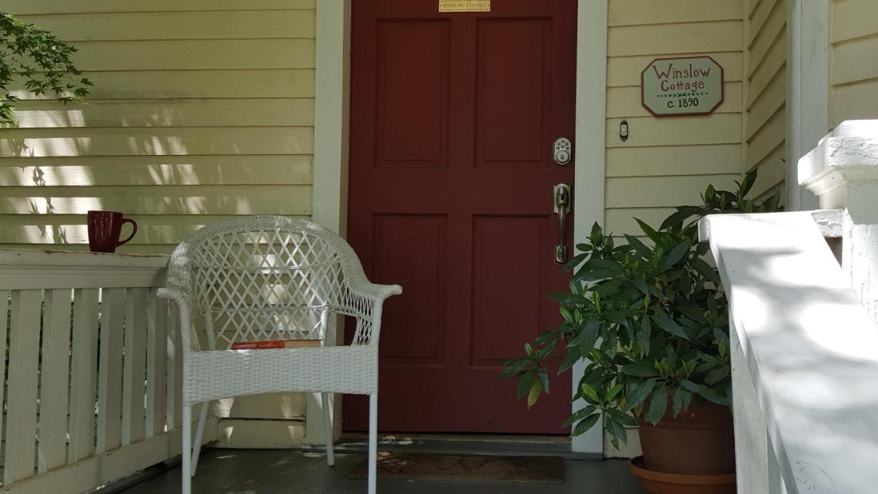 Deluxe Bungalow