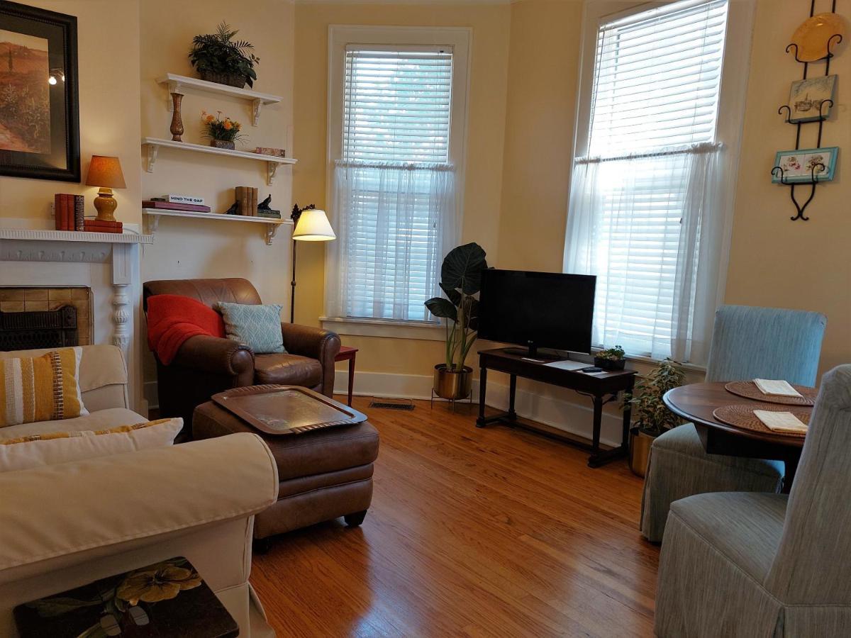 Deluxe Bungalow