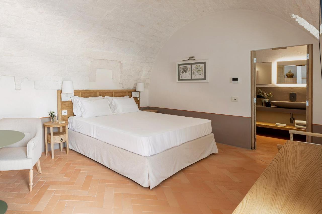 Standard King Room,1470057377:JPEG