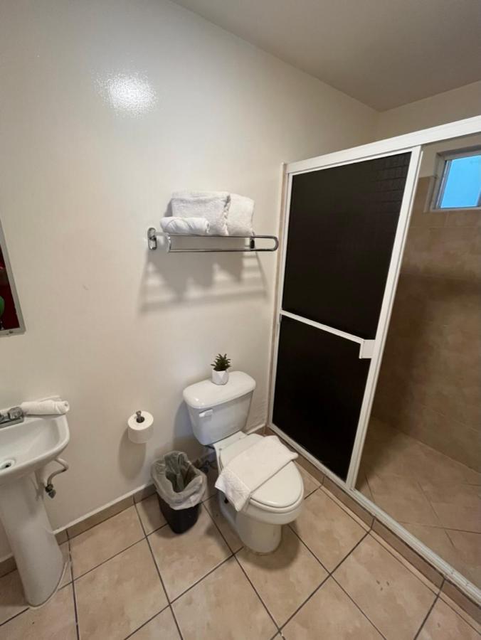 Habitación Doble con baño privado