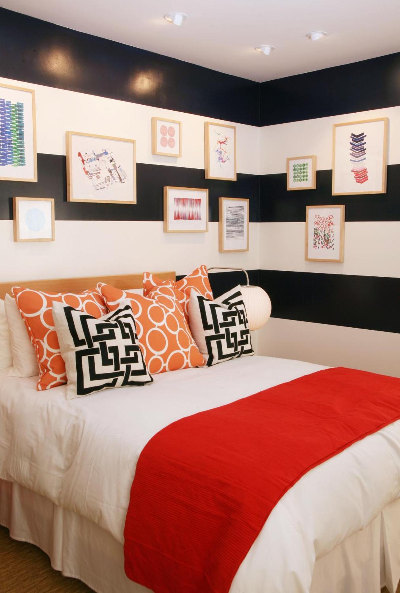 Surf Themed Queen Room