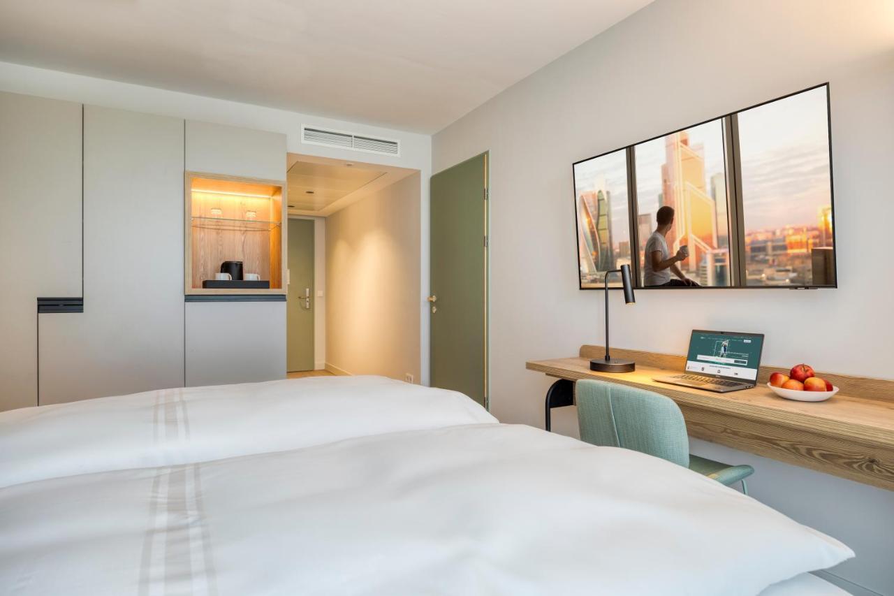 Classic Room,1594121968:JPEG