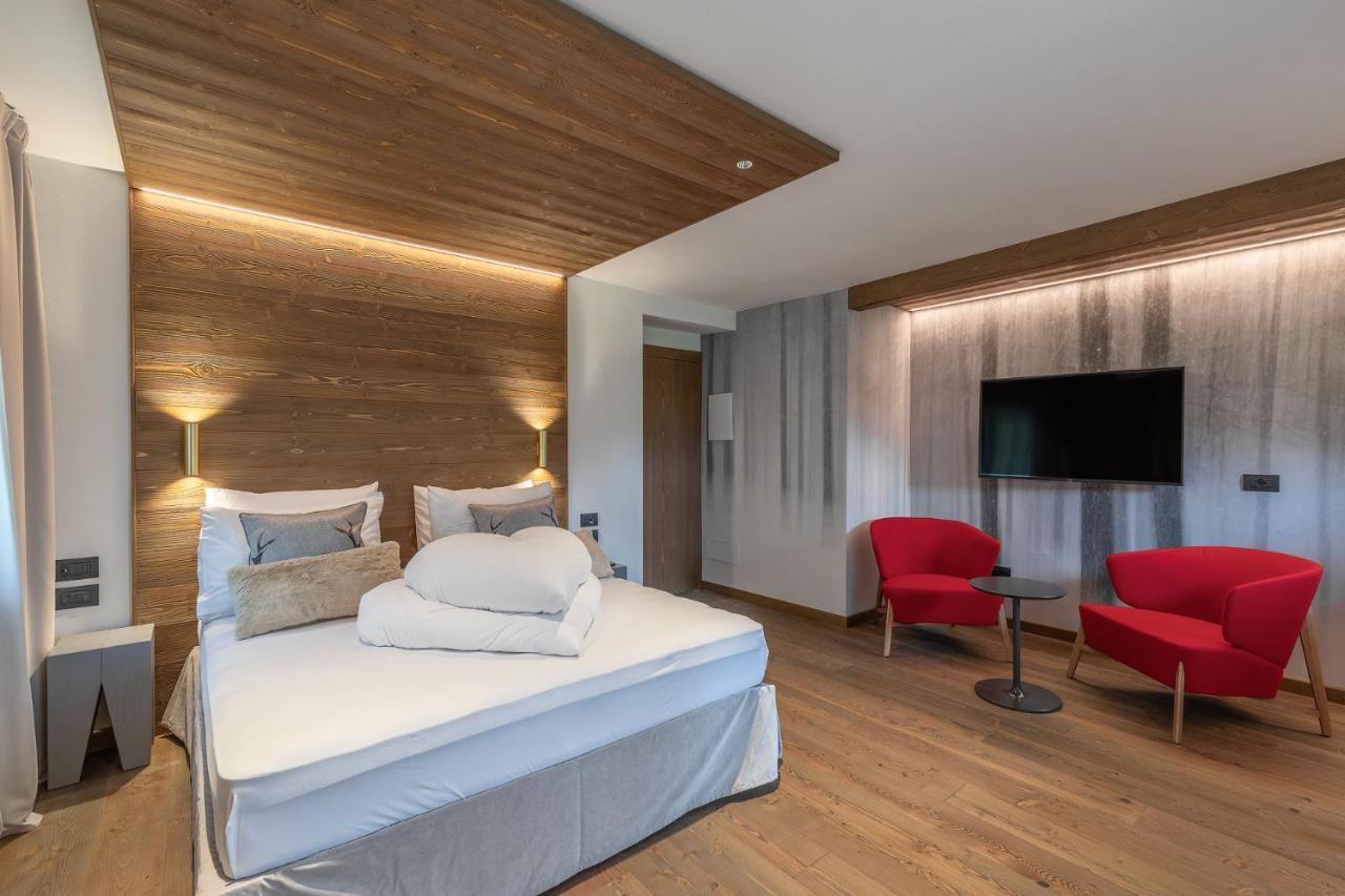 Deluxe Double or Twin Room Spa Bath
