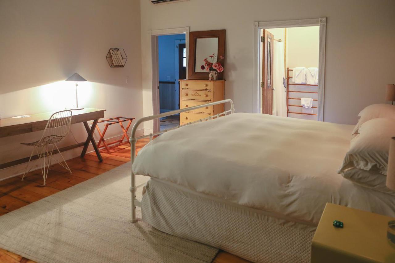 King Room with Garden View