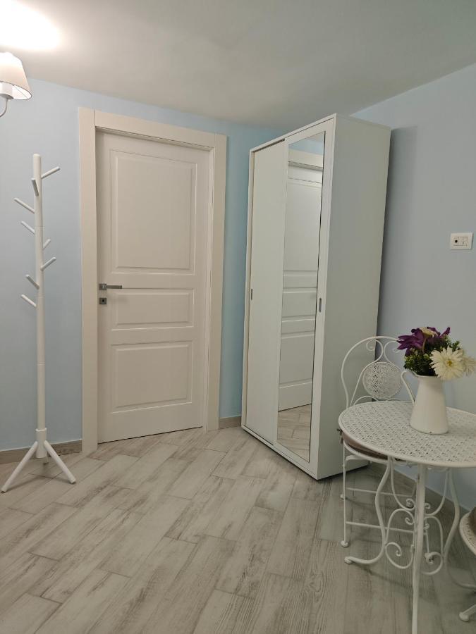 Quadruple Room Private Bathroom
