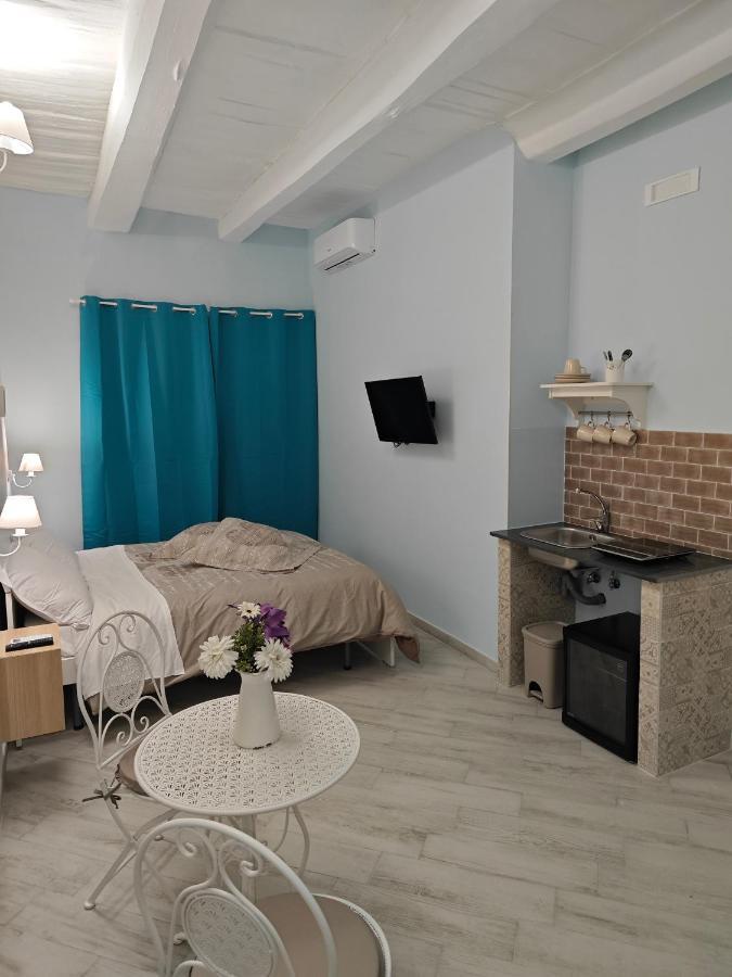 Quadruple Room Private Bathroom