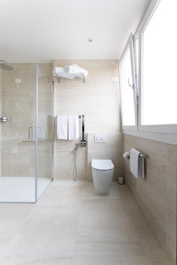Classic Double or Twin Room,1498470583:JPEG