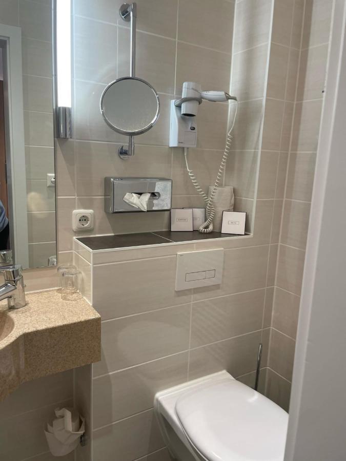 Double Room Lake View