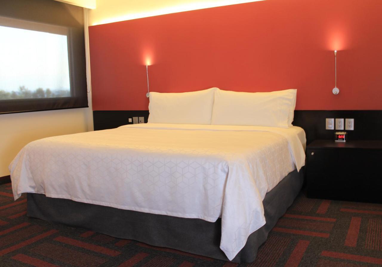 Standard King Room,1273633321:JPEG