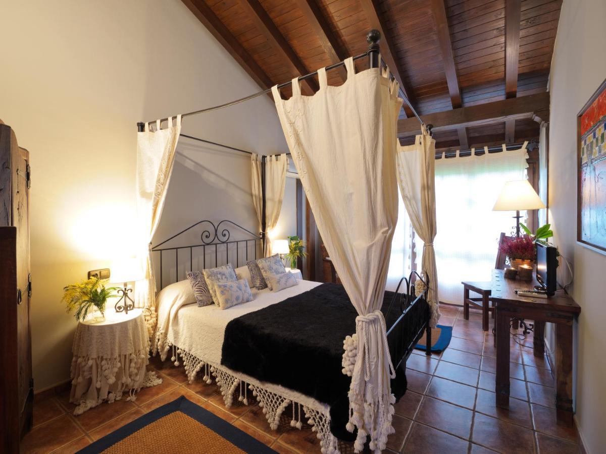 Classic Double or Twin Room