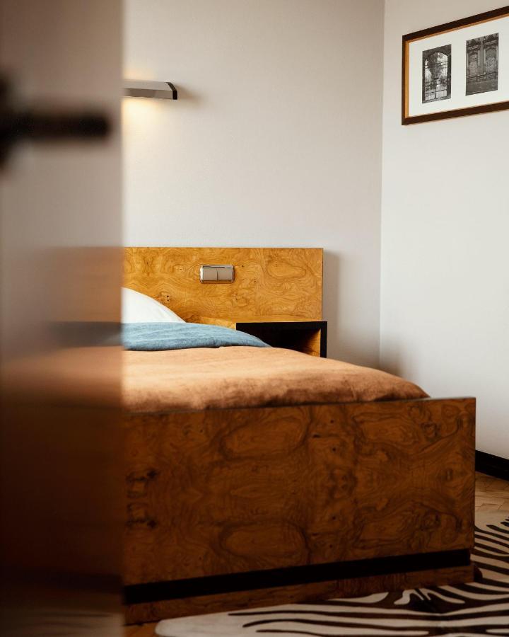 Single Room with Terrace