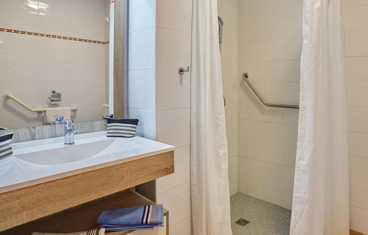 One-Bedroom Apartment,1498550698:JPEG
