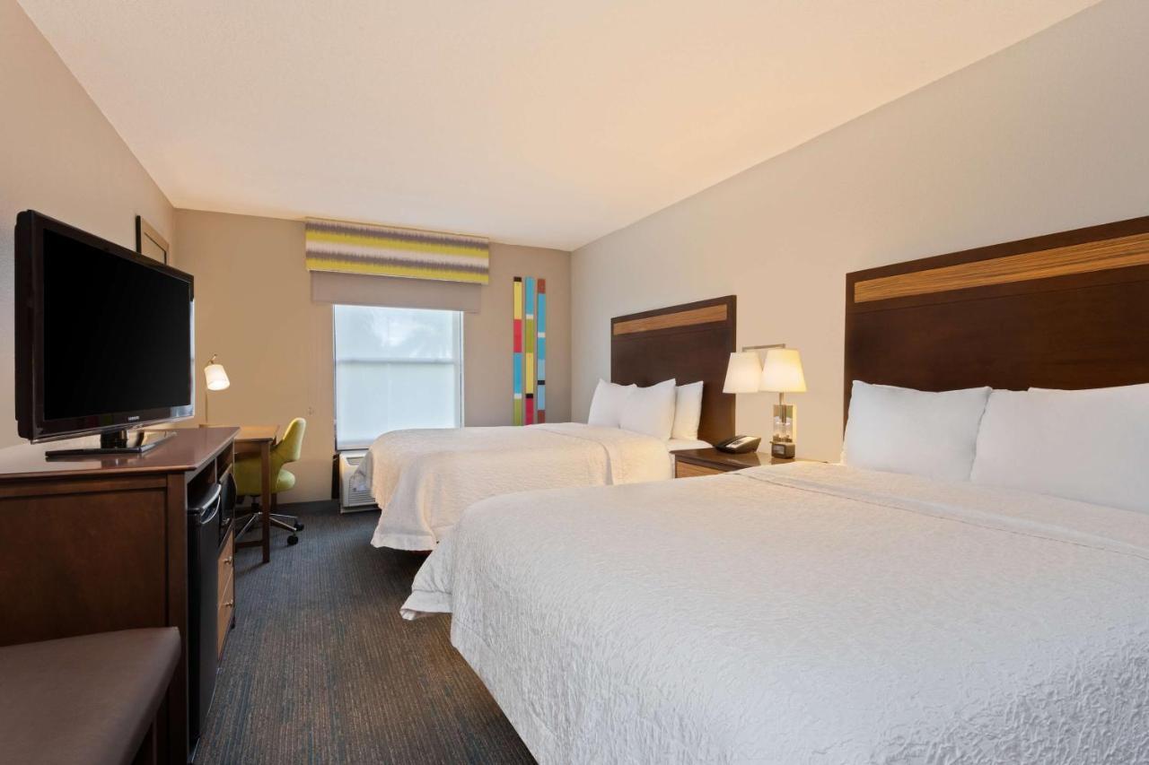 Queen Room Two Queen Beds