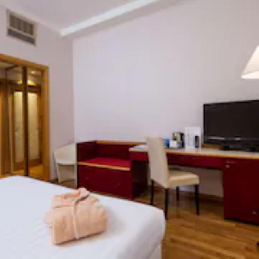 Superior Twin Room,1571276591:JPEG