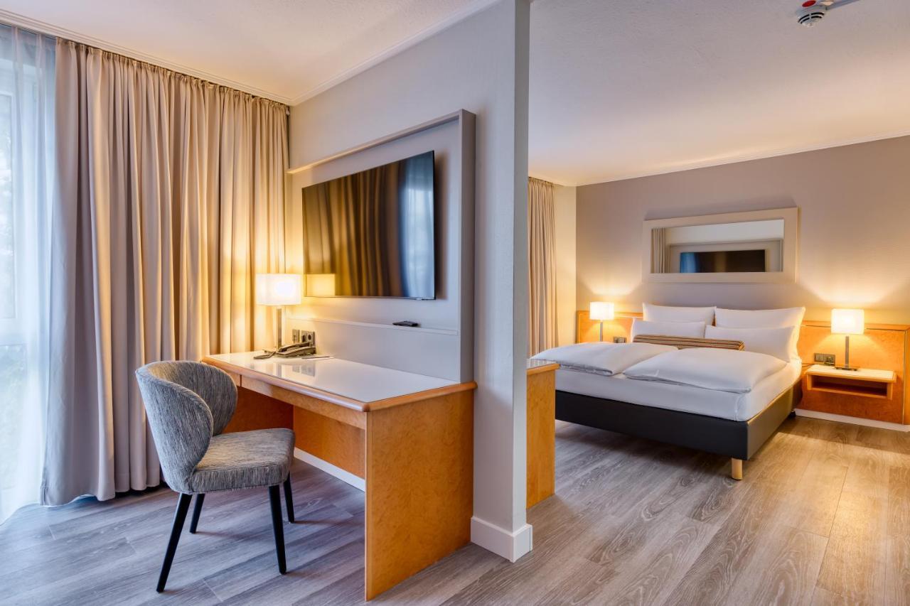 Privilege Suite Double Bed