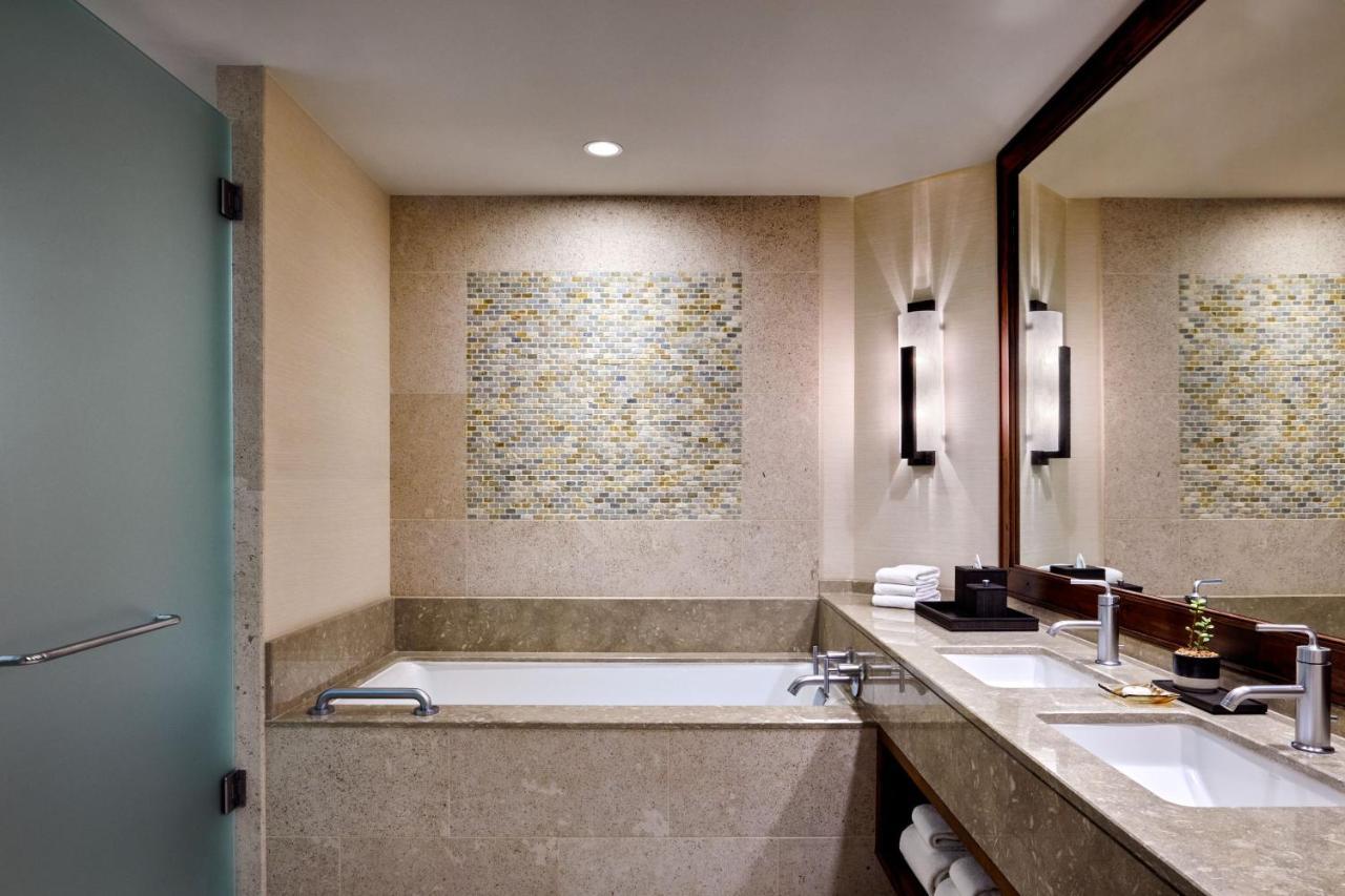 King Room with Resort or Mountain View and Balcony - Mobility/Hearing Accessible with Roll-In Shower