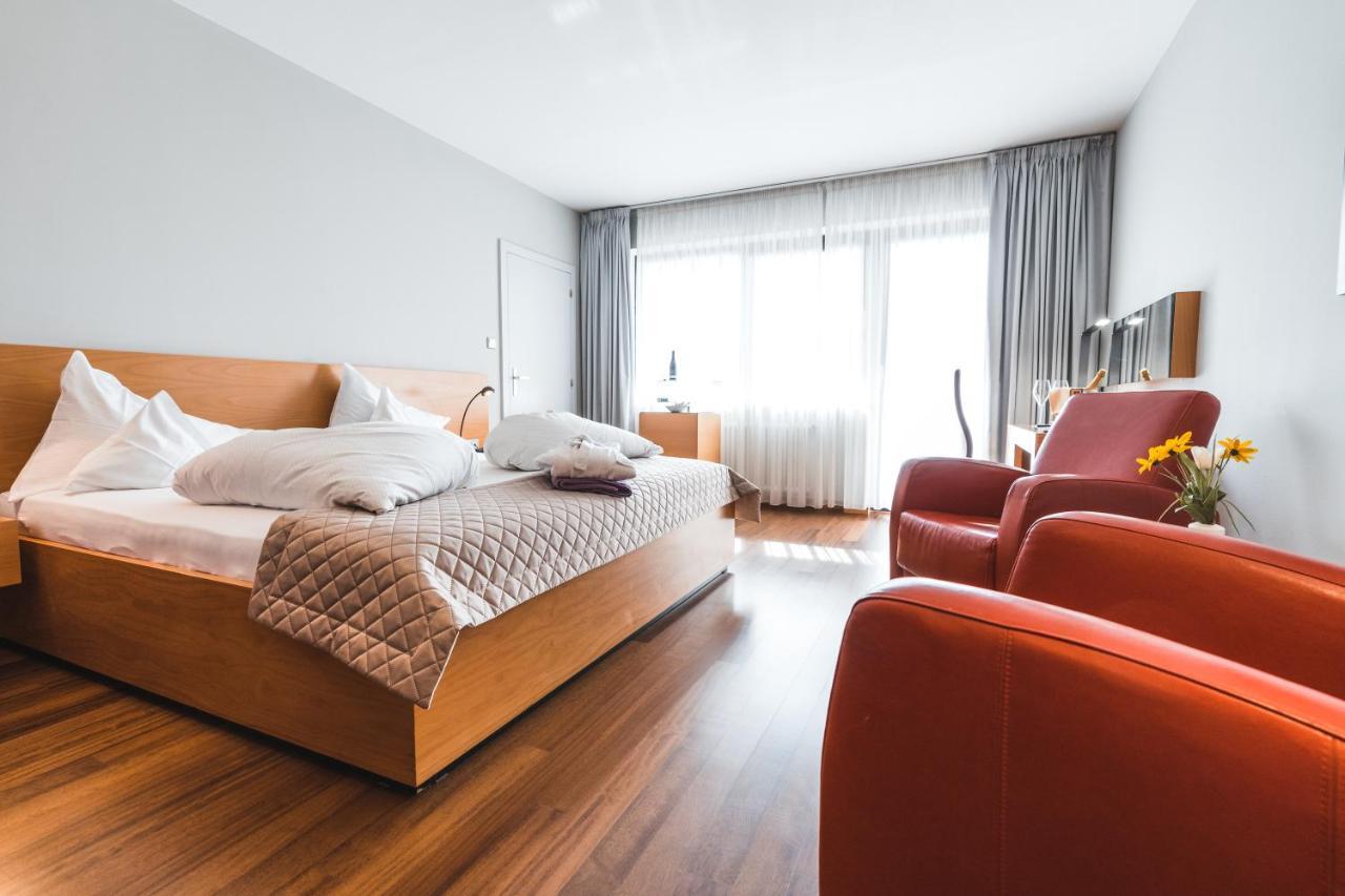 Classic Double Room,1588039111:JPEG