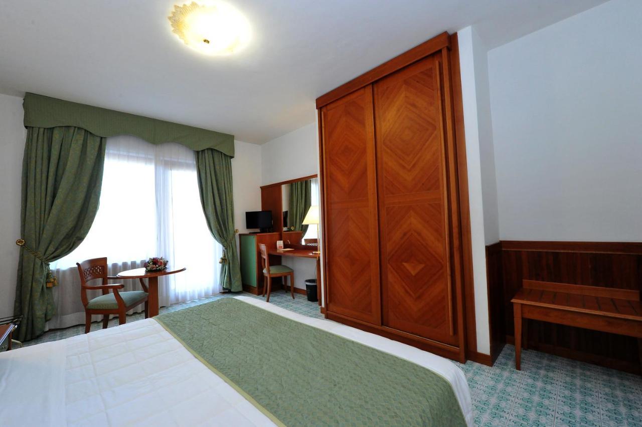 Basic Double or Twin Room