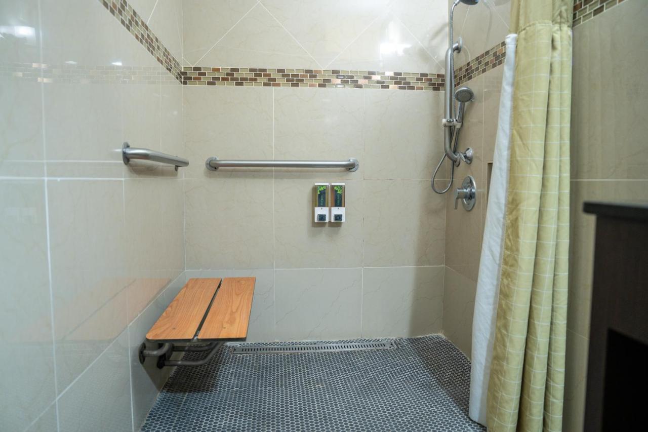 2 Queen Beds Accessible Non Smoking